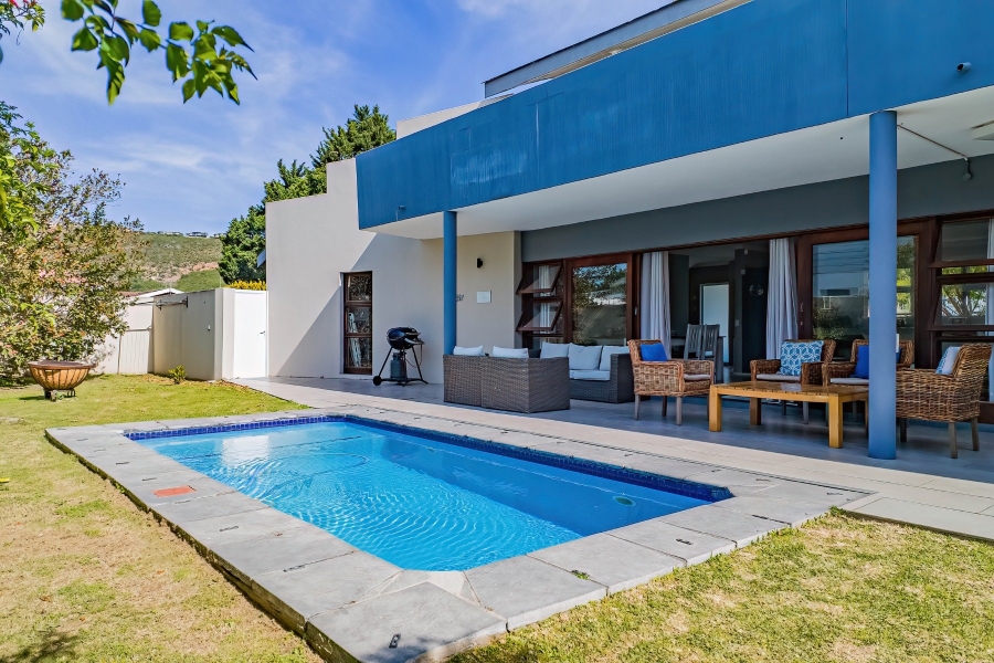 5 Bedroom Property for Sale in Seaside Longships Western Cape